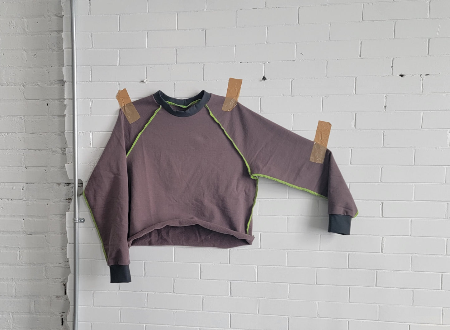 Sweatshirt, Neon Fungi
